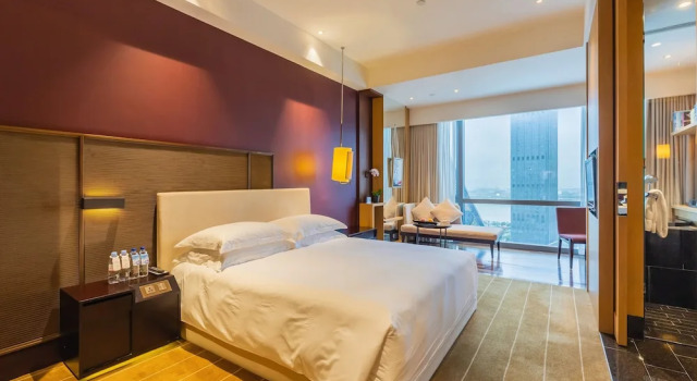 Двухместный номер Deluxe с видом на море Hotel Kapok Shenzhen Bay