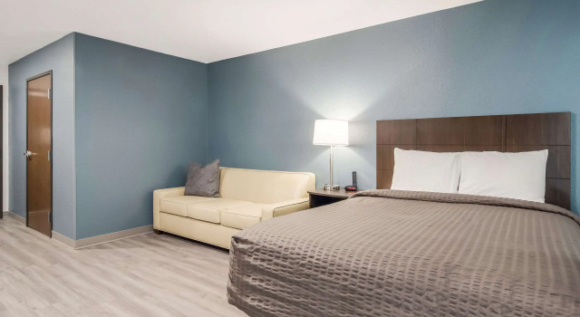 Люкс WoodSpring Suites Jacksonville Baymeadows