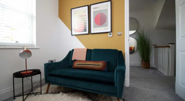 Bath Luxury City Centre 4 Bedroom Townhouse, Sleeps 8, Easy Parking, Private Courtyard Garden, by EMPOWER HOMES