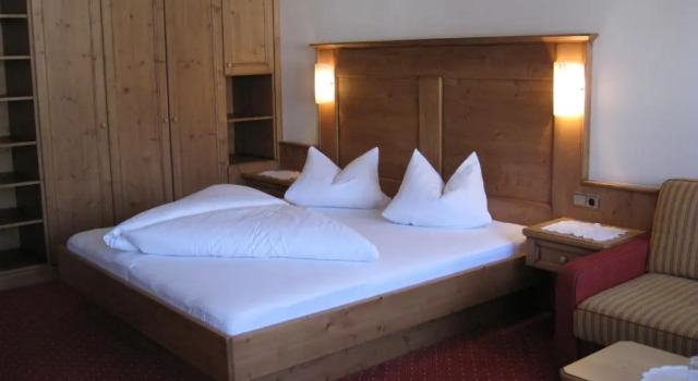 Полулюкс Apart Hotel Garni Strasser