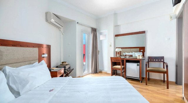 Двухместный номер с балконом Attalos Hotel
