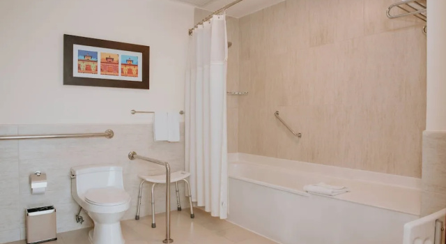 Двухместный номер Standard с видом на город Courtyard by Marriott Guayaquil