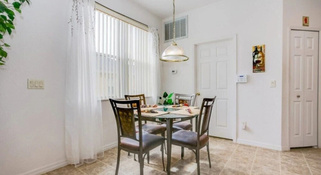 Villa 238north
