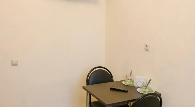 Standardní Dvoulůžkový s manželskou postelí pokoj Hostel X