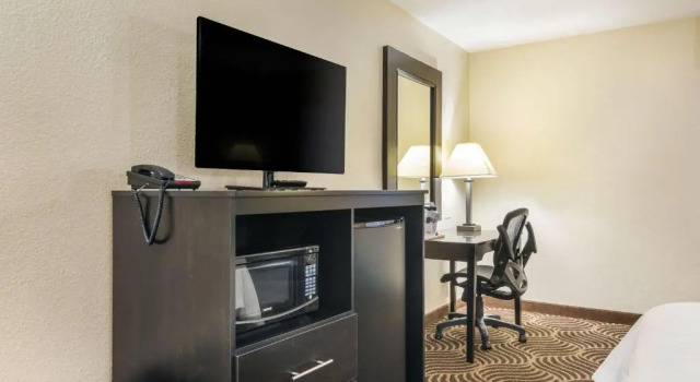 Номер Standard Quality Inn & Suites Florence - Cincinnati South