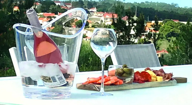 Вилла Villa in Foz do Arelho With Pool & Beach