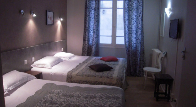 Le Cérétan Hôtel, Rezerwuj Hotel Hotele w Pyrénées-Orientales z parkingiem, Parking