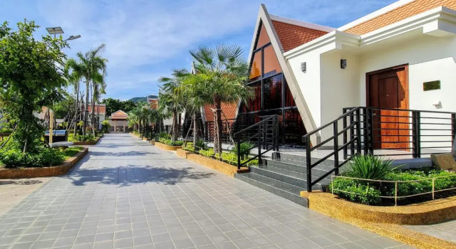 Бунгало c 1 комнатой с видом на сад Vakara Hotel Kep