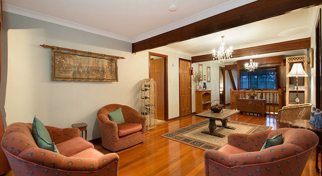 Ainslie Manor Bed and Breakfast, Buchen Sie Bed & Breakfast Hotels in Brisbane Region mit Pool, Schwimmbad