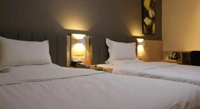 Двухместный номер Business 7Days Inn Wuhan Chongren Road Subway Station