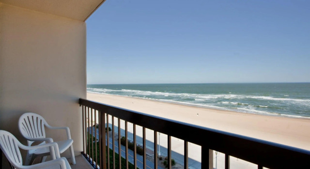 Номер Standard Holiday Inn Va Beach-Oceanside 21st St by IHG