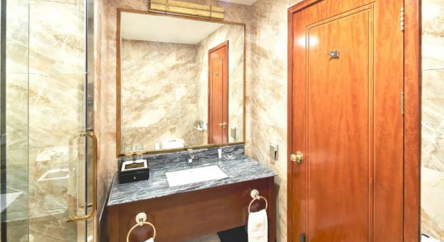 Семейный номер Standard GoldOne Hotel & Suites