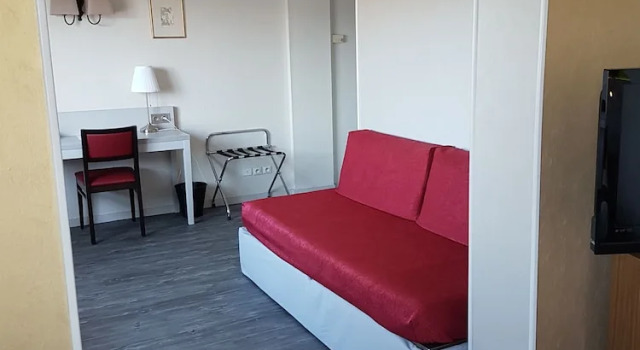 Люкс LOGIS Hotel lEscargotière Dijon Sud - Chenove