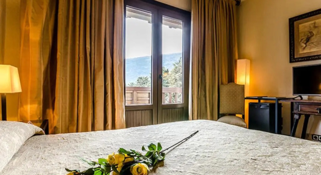 Двухместный номер с балконом Hotel Temple Ponferrada