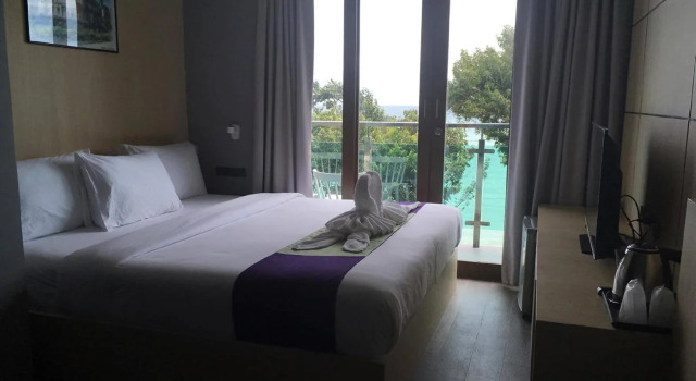 Cliff Lanta Suite