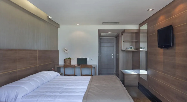 Номер Deluxe с балконом Royalty Barra Hotel