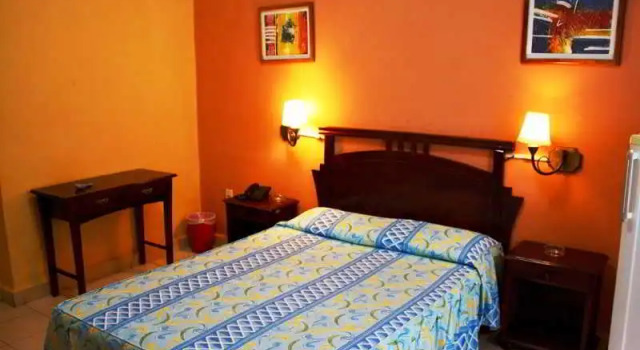 Isla De Cuba, Rezervasyon Otel Camagüey otoparklı oteller, Otopark