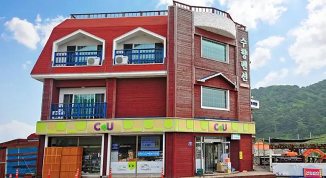 Geojedo Dream Hill Pension, Забронировать Отель Кодже Кёнсан-Намдо, рядом с Скала Синсондэ