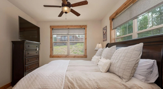 80 Moosehorn Ct - Rendezvous by Stay Winter Park, Забронировать Дом для отпуска Виллы Винтер Парка, рядом с Body Kneads Massage and Pilates, Вилла