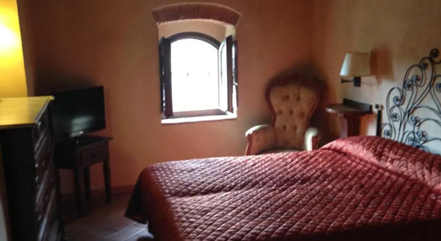 Camere Dentro Il Castello, Забронировать Отель Монтериджони Кьянти