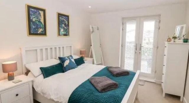 Apartment 2 Tyn y Gongl, Book Lejlighed Hoteller i Benllech med parkering, Parkering