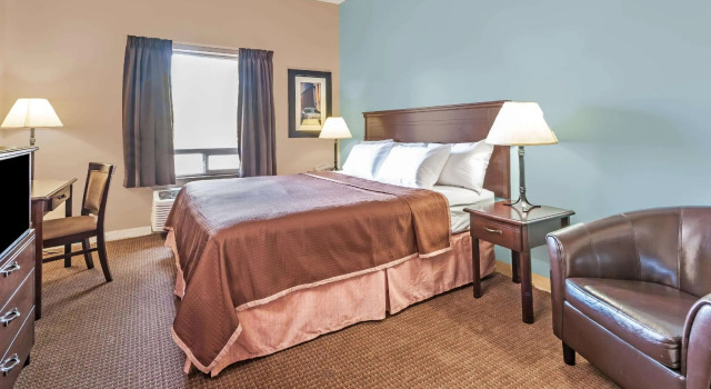 Двухместный люкс Super 8 by Wyndham Edmonton South