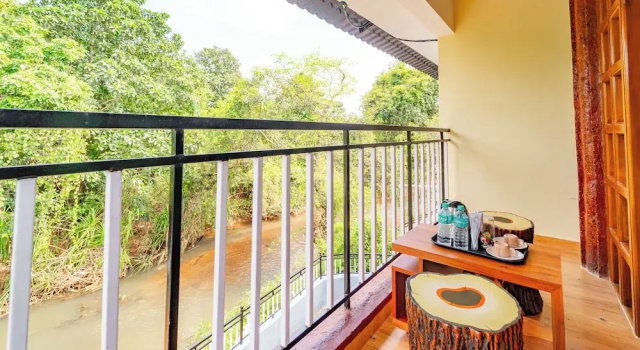 Номер Deluxe с балконом Treebo Green Village Resort with Pool, Goa