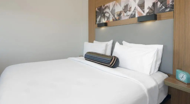 Номер Standard Aloft by Marriott Jacksonville Airport