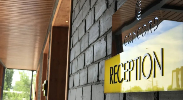 Concord Hotel, Book Hotel Hoteller i Privokzalʼnoye med parkering, Parkering