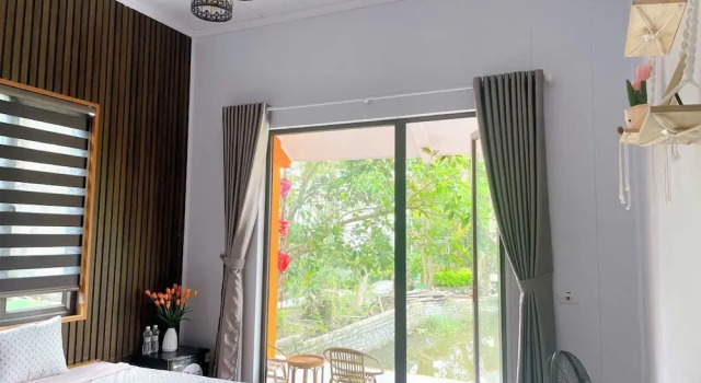 Трёхместный номер Standard с балконом Sunny Trang An homestay