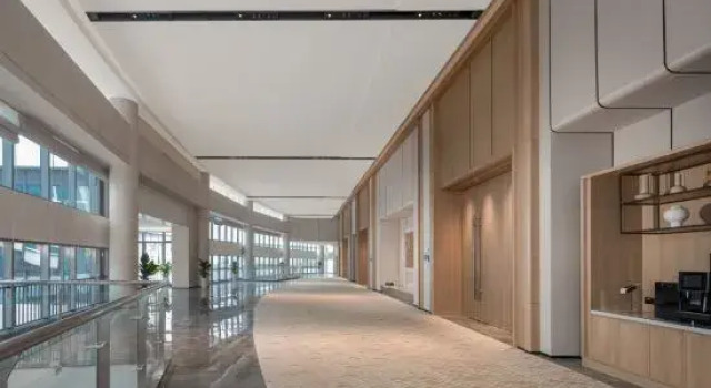 Holiday Inn Guiyang Airport by IHG, Забронировать Отель Nanming District Гуйян