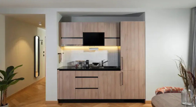 Standardní podkrovní apartmá pokoj 3 pokoje s balkonem master Mirabell