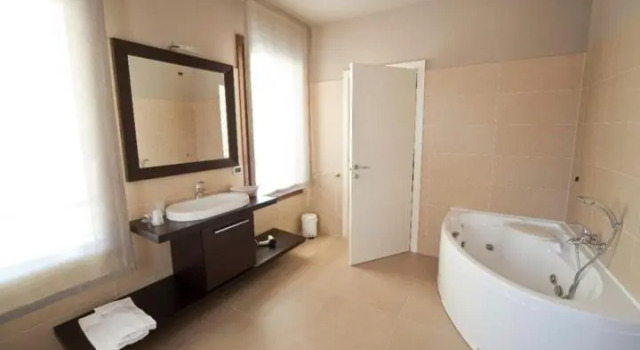 Полулюкс Hotel Palazzo Paradiso