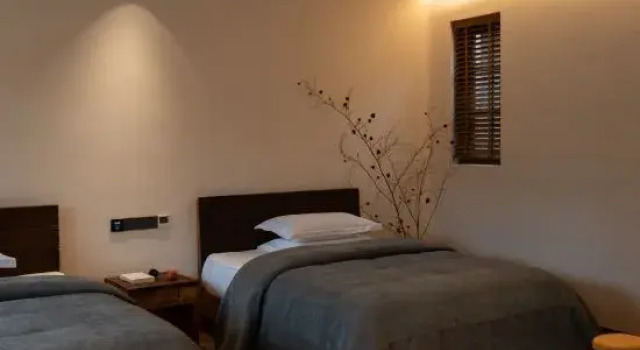 Двухместный люкс с видом на внутренний двор Wenhui Xiangshe · Shaxi Bai Private Holiday Courtyard