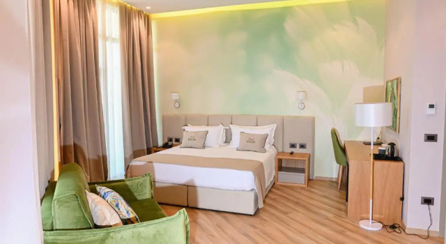 Трёхместный номер Standard с балконом White Hill Hotel, SPA & Conferences