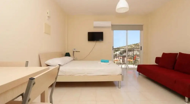 Апартаменты Peyia Pearl Suites