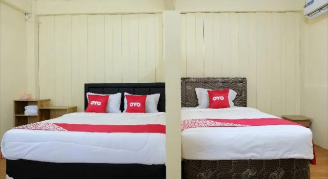 OYO 1853 Guest House D'makmoer, Prenota Affittacamere Belitung Belitung Island
