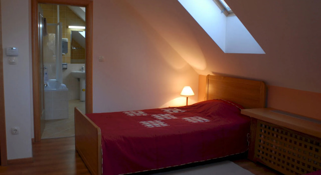 Aparthotel Snjezna Kraljica, Book Condo Hotel Apart‑Hotels in Zagreb, Condo Hotel