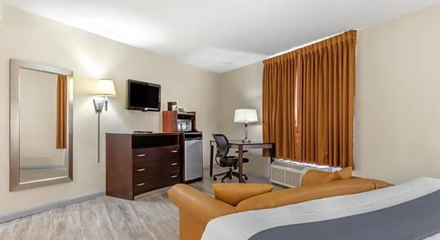 Номер Economy Econo Lodge Conway Central