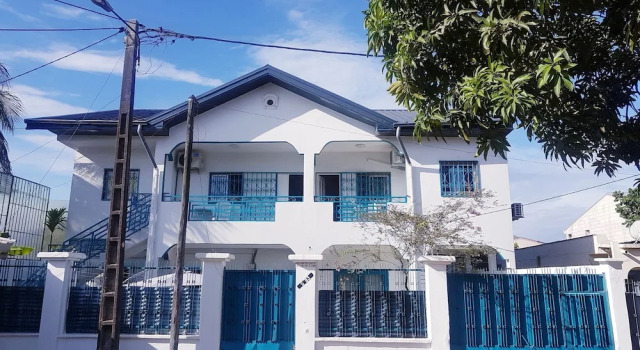 Appartement Maképé B.M 2, Boek Appartement Douala Wouri