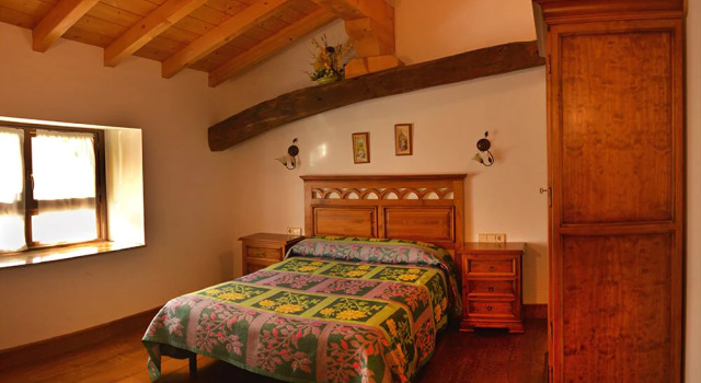 Casa Rural Lenco, Rezervați Hotel Erro Navarre