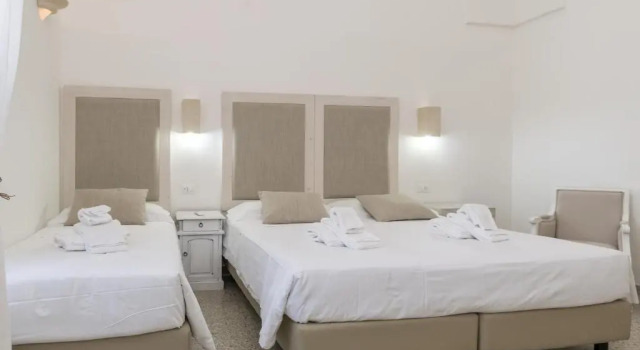 Трёхместный номер Standard B&B Masseria Mazzetta - La Corte del Falconiere
