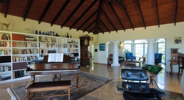Zepellin, Buchen Sie Hotel Les Terres Basses St. Martin