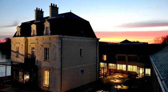 Les 3 Lieux - Hôtel, Restaurant, Espace sensoriel, Book Hotel  