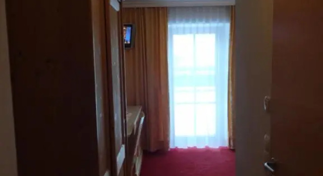Двухместный номер Standard с балконом Hotel Unterwirt - Jokercard im Sommer inklusive