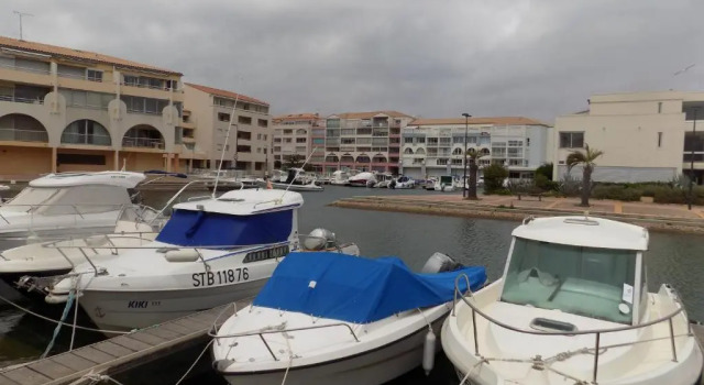Апартаменты Charmant T2 Colore & Fonctionnel A 200M Des Plages