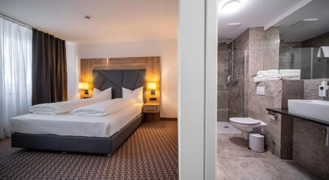 EE Hotel, Забронировать Отель Беттенхаузен Кассель
