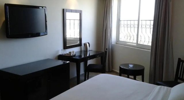Yafko Hotel, Varaa Hotelli King Hussein International Airport Akaba
