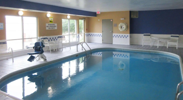 Номер Standard Clarion Pointe Fairborn near Wright Patterson AFB