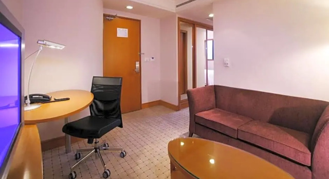 Номер Superior HiONE Holiday Hotel